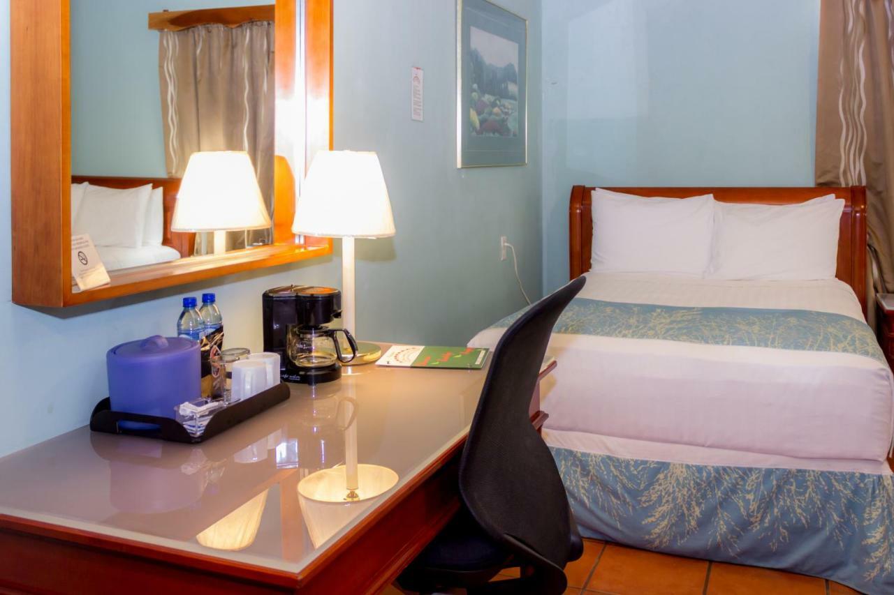Rolson Hotel San Ignacio Esterno foto